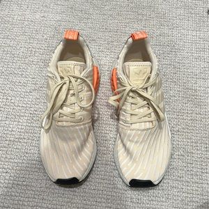 Adidas Die Weltmarke Mit Den 3 Streifen